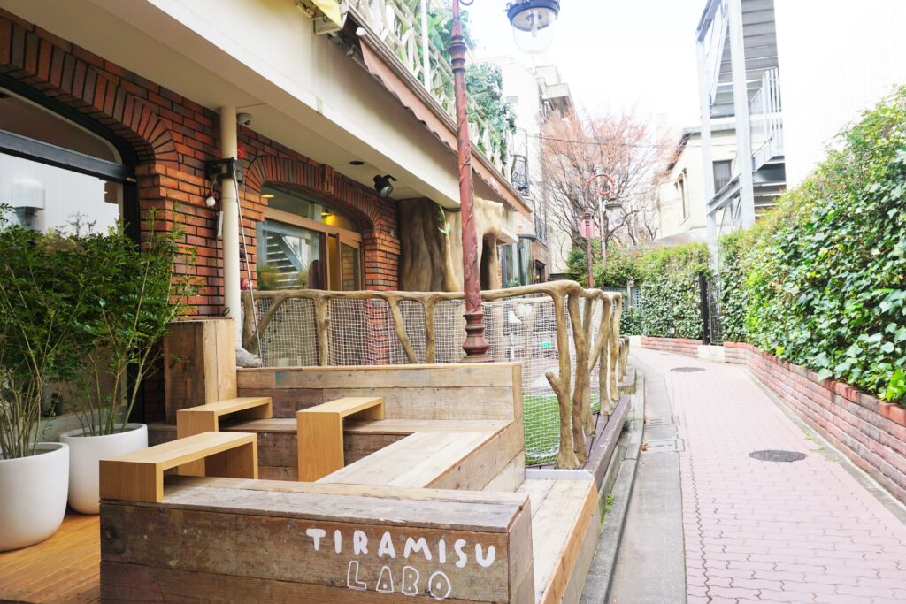 原宿 韓国ティラミス TIRAMISU LABO ティラミスラボ テラス